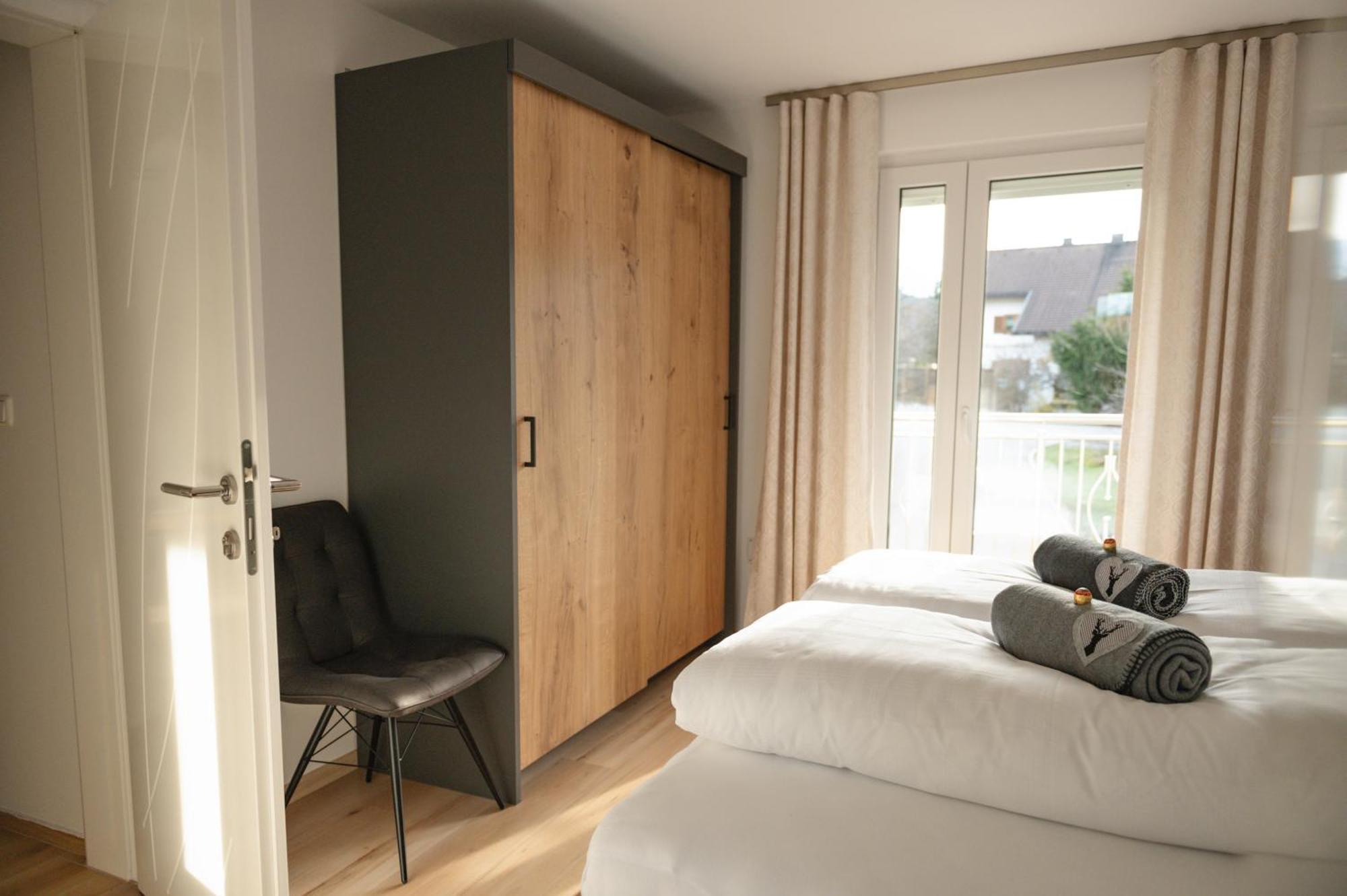 Ferienwohnung Schoenblick Вайссенбах-на-Лехе Экстерьер фото